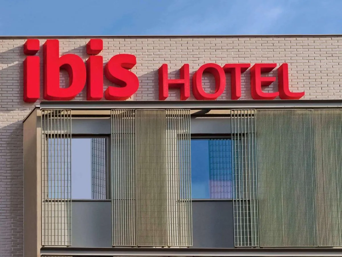 Ibis Barcelona Centro Otel