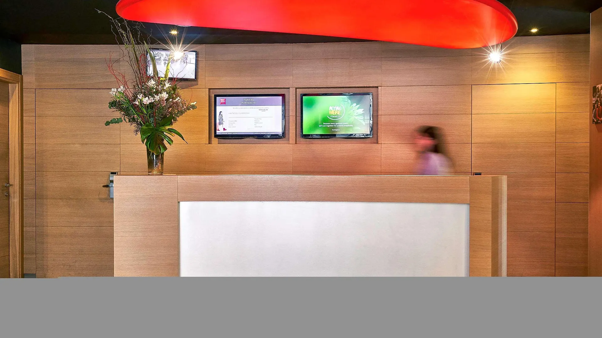 Ibis Barcelona Centro Hotel