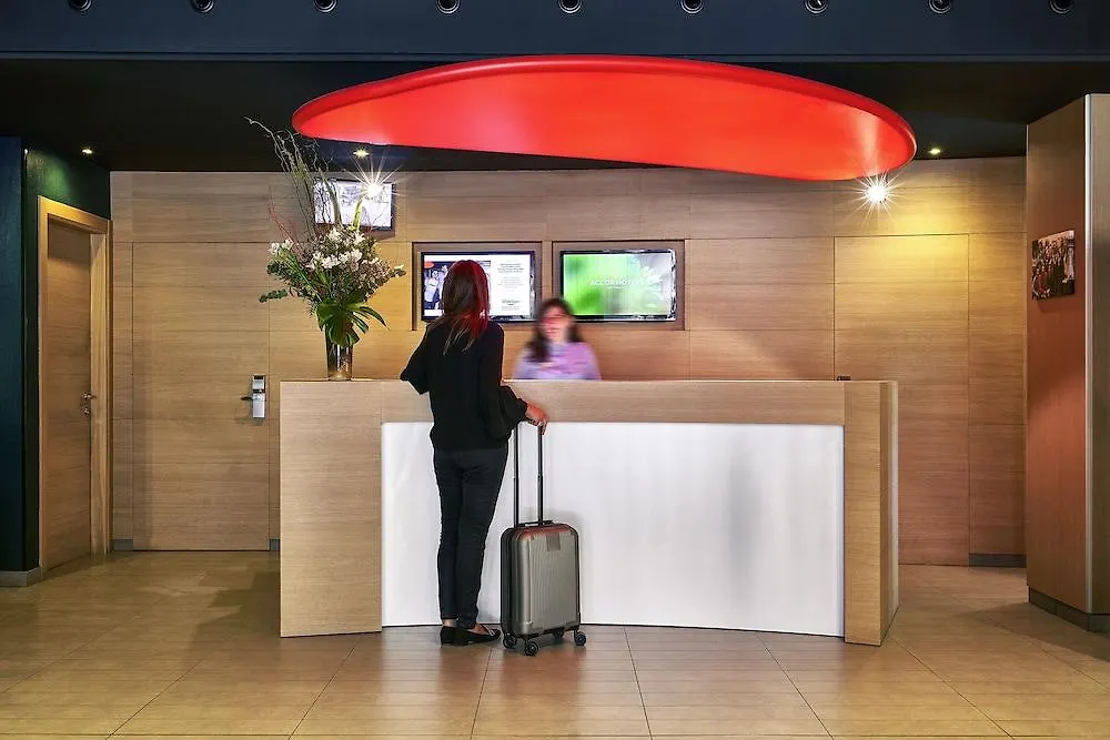 Ibis Barcelona Centro Hotel