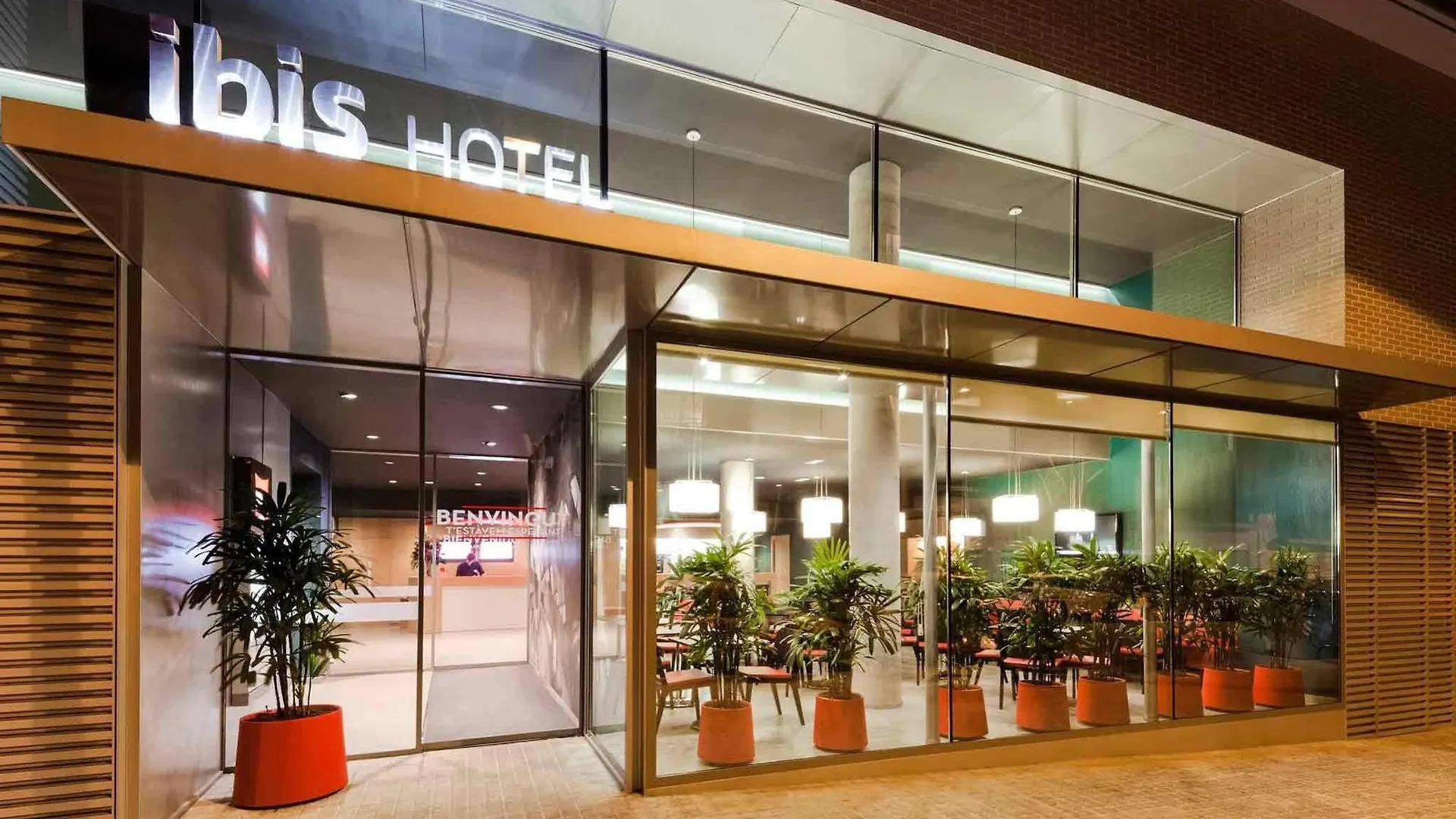 Ibis Barcelona Centro Hotel